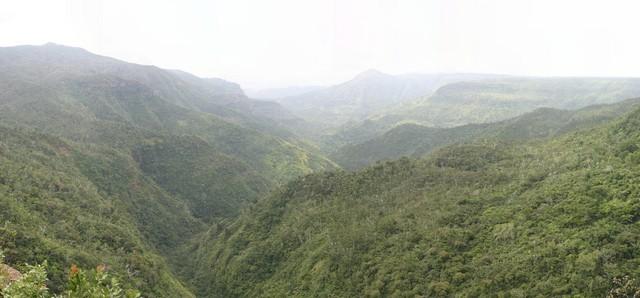 Panorámica Gorges Rivière Noire