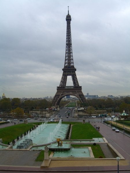 Jardines de Trocadero y la torre Eiffel