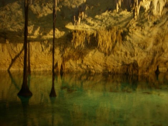 Cenote en Tulum