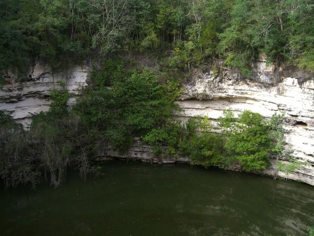 Cenote en Chichén Itzá